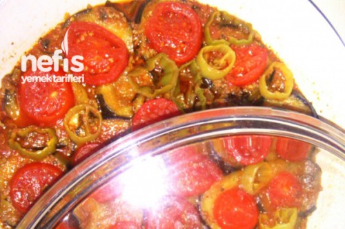 Nefis Patlıcan Oturtma Yemeği