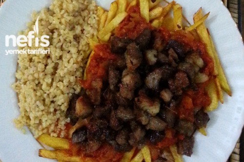 Patates Kızartması Yatağında Et Sote