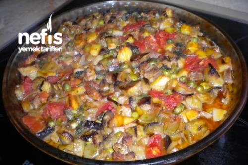 Fırında Sebzeli Et Yemeği Tarifi