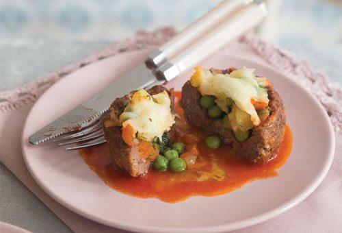 GARNİTÜRLÜ ÇANAK KÖFTE