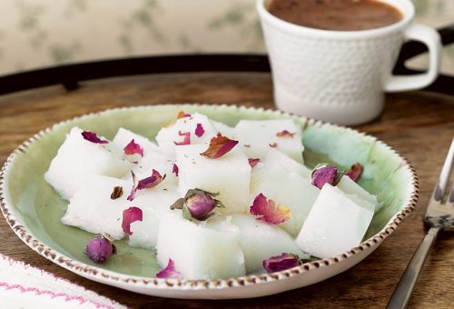 HİNDİSTAN CEVİZİ SÜTÜ TATLISI