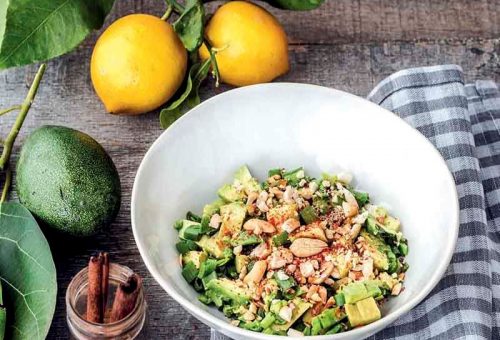 OSMANİYE YER FISTIĞI İLE AVOKADO SALATASI
