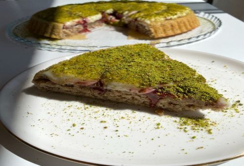 Meyve Soslu Tart Kek