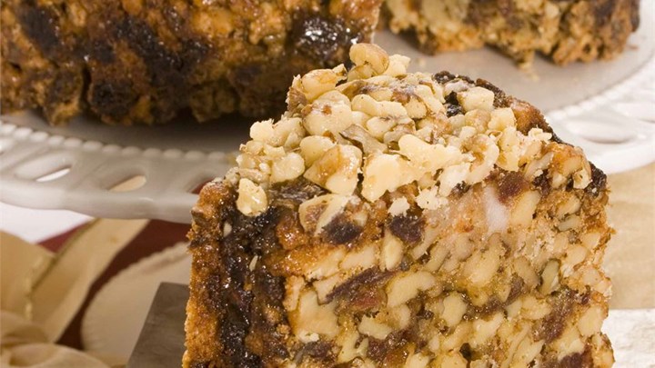 İngiliz Cevizli Hurmalı Kek