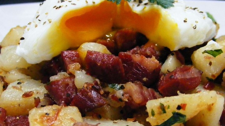 Lüks Pastırmalı Dana Eti Haşlaması