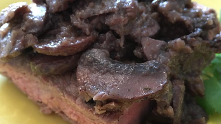 Bordelaise Sauce with Mushrooms