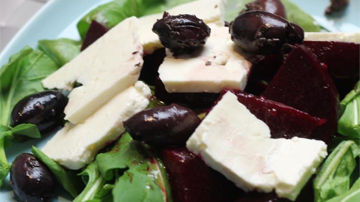 Beet and Arugula Salad