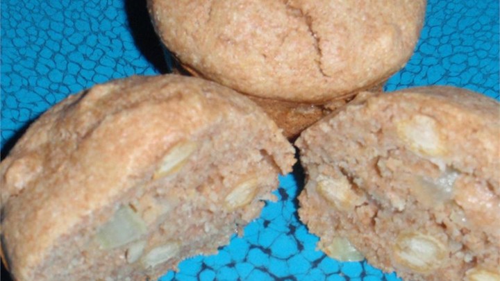 Zestos' Chickpea and Grape Muffins