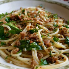 Spaghetti With Garlic, Chilies, Lemon & Crispy Bread Crumbs