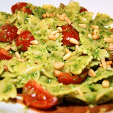 Farfalle With Arugula Pesto Sauce