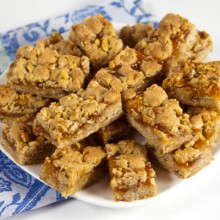 Apricot Oat Bars