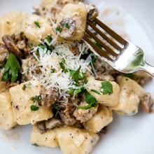 Potato Gnocchi With Sausage, Mushroom Cream Sauce {Gnocchi alla Norcina}