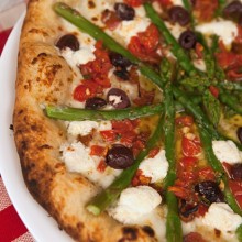 Whole Wheat Pizza With Goat Cheese, Asparagus, Tomatoes & Olives