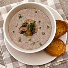 Creamy Roasted Mushroom Soup